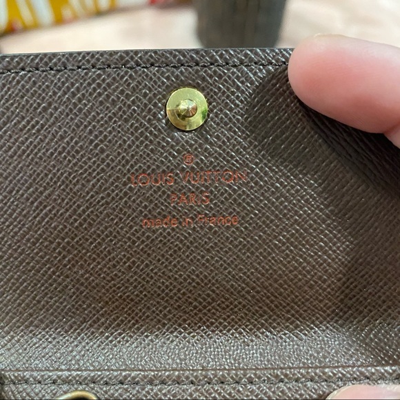 Louis Vuitton 6 Key Holder Damier Ebene - Picture 10 of 12